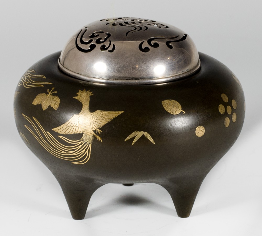 JAPANESE SHIBUICHI GOLD INLAID KORO WITH SILVER LID View VI