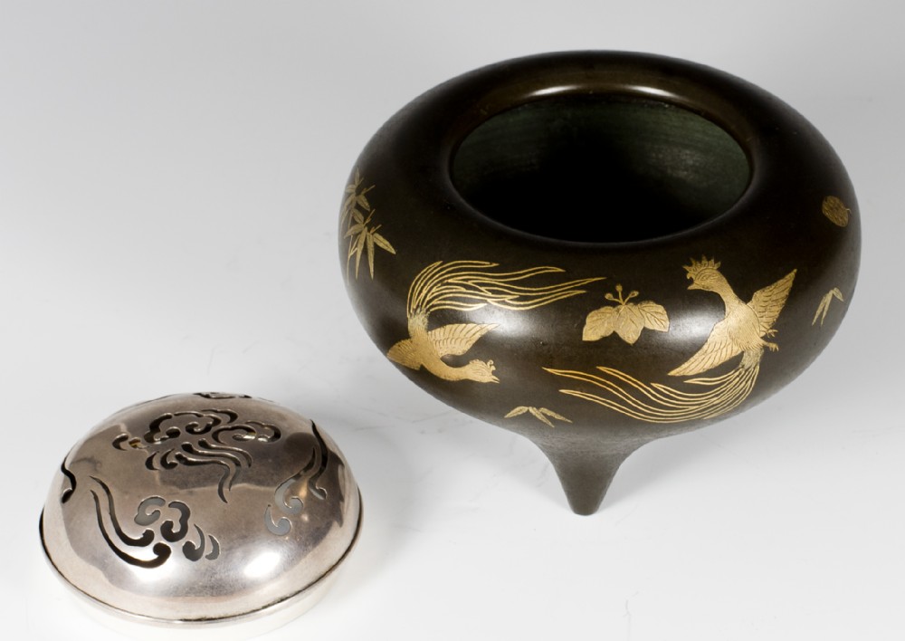 JAPANESE SHIBUICHI GOLD INLAID KORO WITH SILVER LID View X