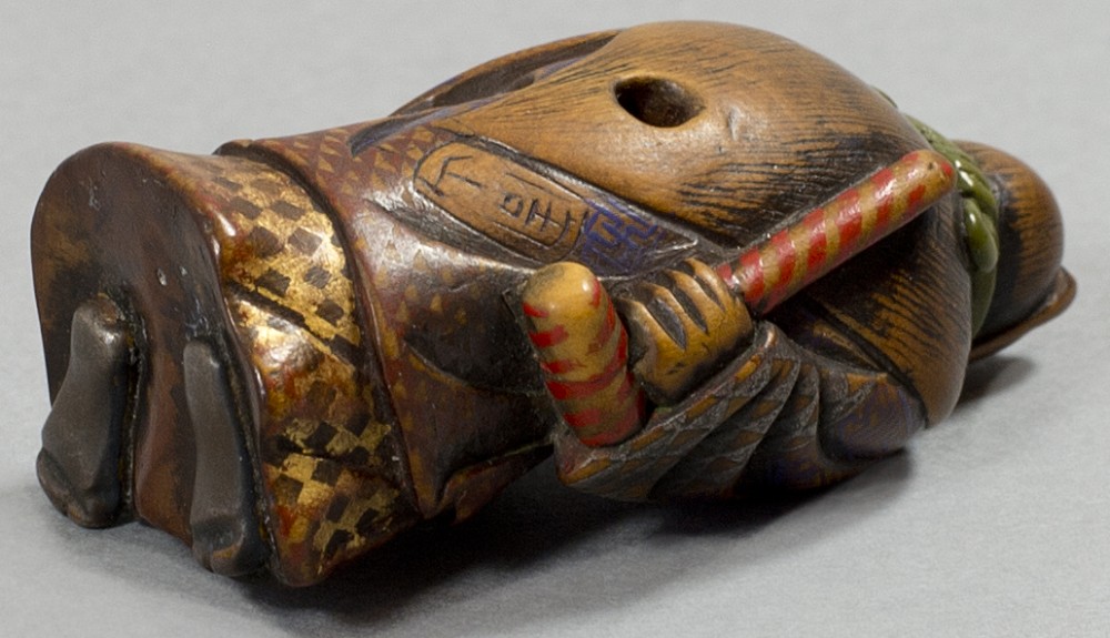 18th CENTURY PAINTED BOXWOOD NETSUKE BY NAGAMACHI SHUZAN View VI