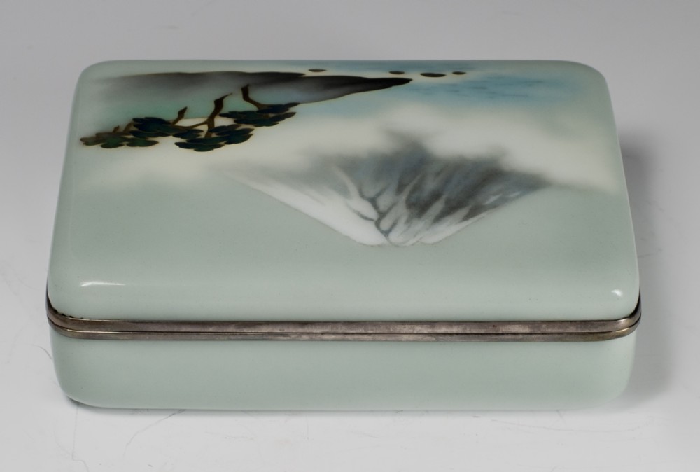 JAPANESE CLOISONNE LIDDED BOX BY THE ANDO COMPANY View IV