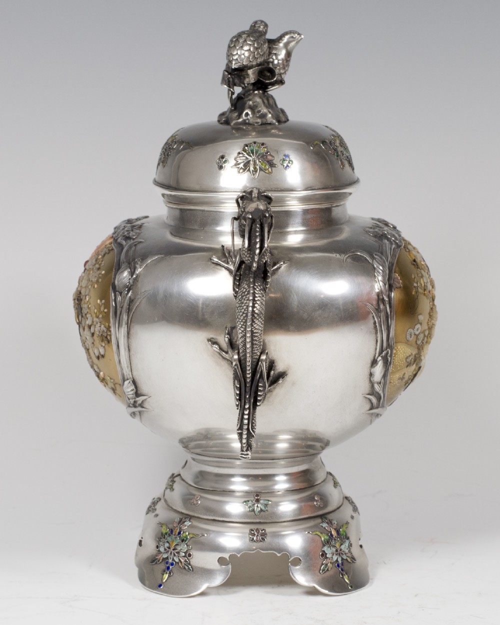 EXCEPTIONAL LARGE JAPANESE SILVER,GOLD LACQUER SHIBAYAMA KORO  View III