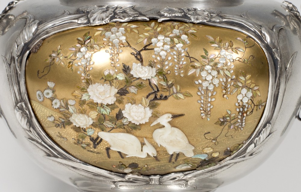 EXCEPTIONAL LARGE JAPANESE SILVER,GOLD LACQUER SHIBAYAMA KORO  View VII