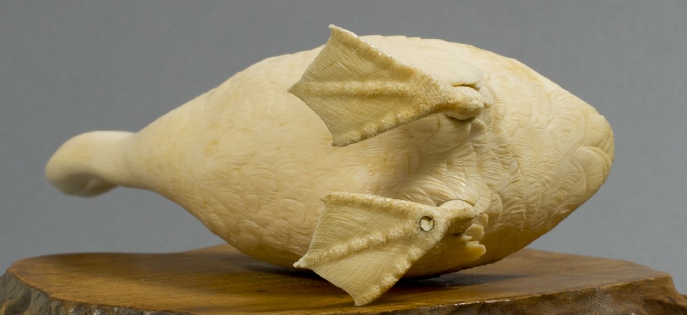 A FINE QUALITY SIGNED JAPANESE IVORY GOOSE OKIMONO View VIII