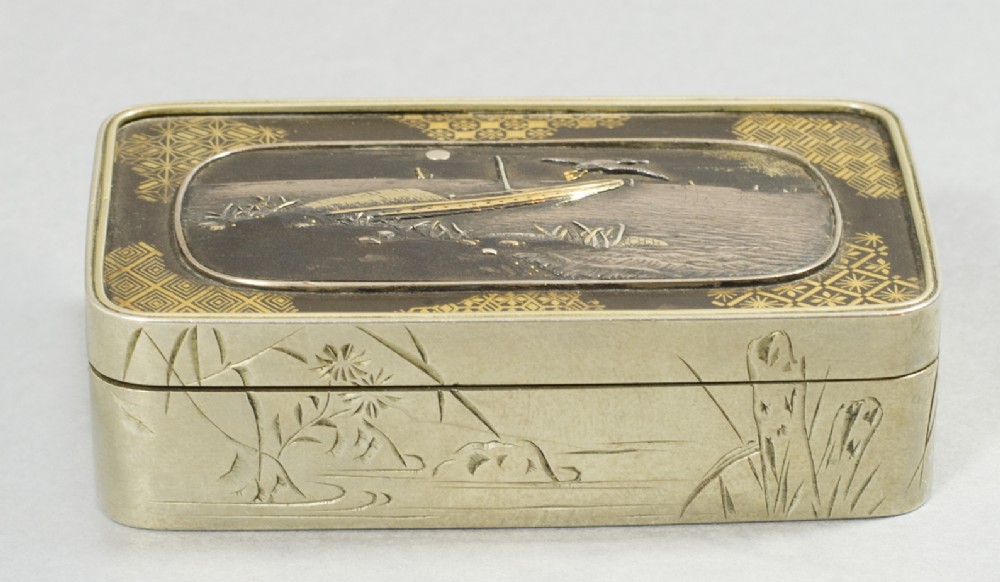 FINE JAPANESE IRON ONLAID KOMAI STYLE BOX BY