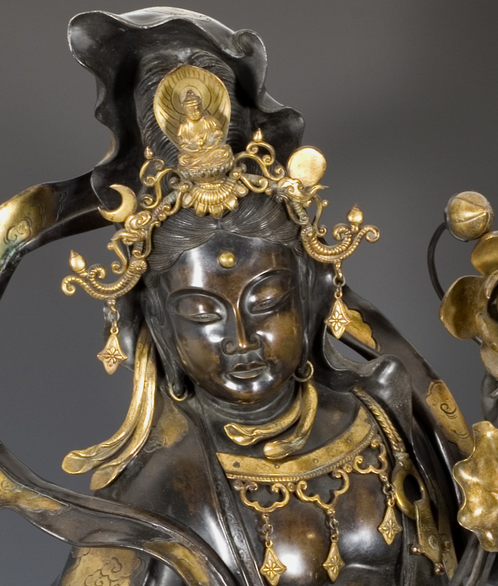 LARGE JAPANESE BUDDHISTIC BRONZE FIGURE OF KANNON BODHISATTVA View VI