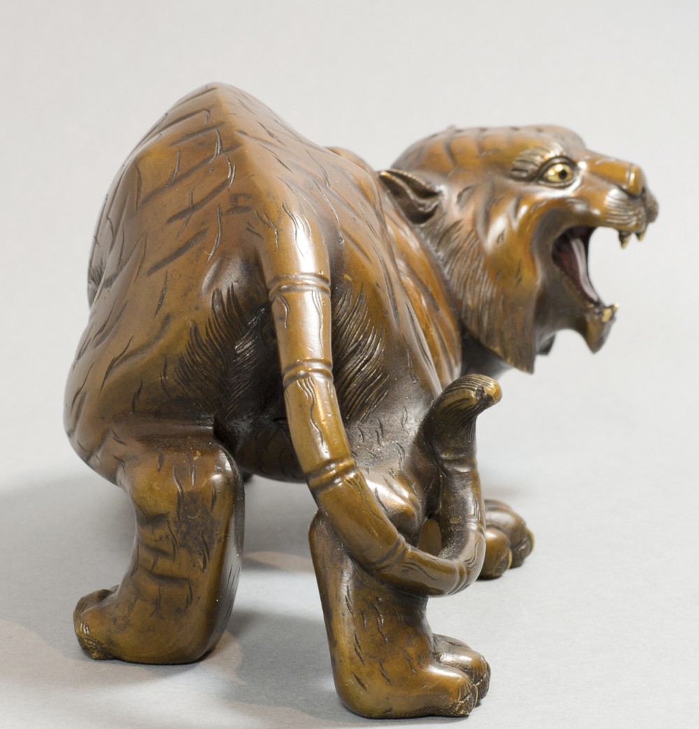 STYLISTIC JAPANESE BRONZE MIXED METAL TIGER BY TOSHIHARU View VII