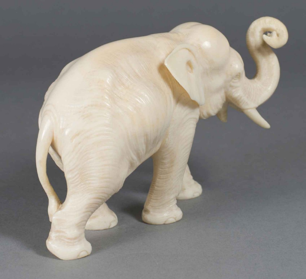 A FINE QUALITY JAPANESE ONE PIECE IVORY ELEPHANT OKIMONO View II