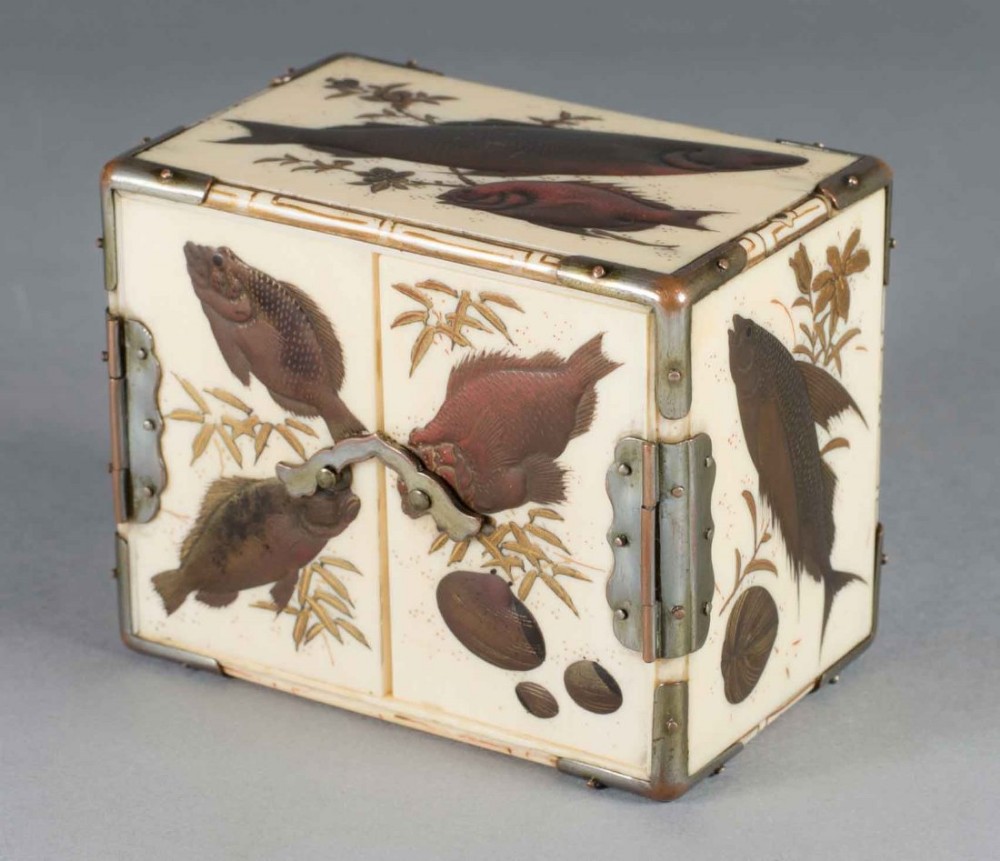 a charming japanese ivory shibayama lacquered fish kodansu - CATEGORY: ANTIQUE BOXES - DATED 1900