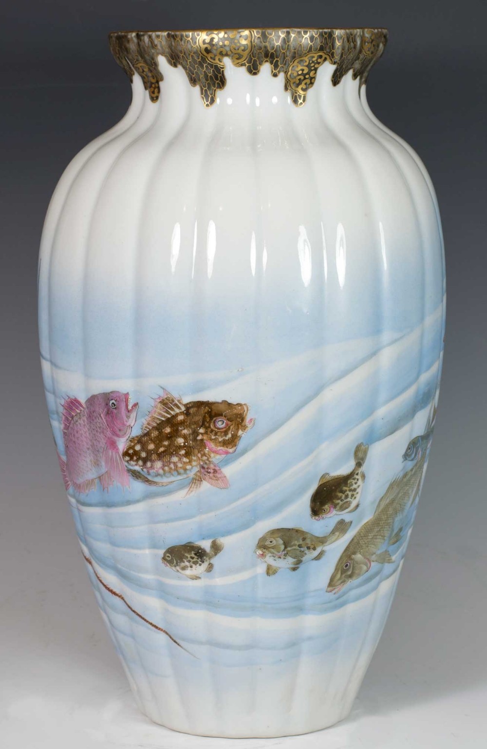 HIGHLY DECORATIVE JAPANESE KUTANI 
