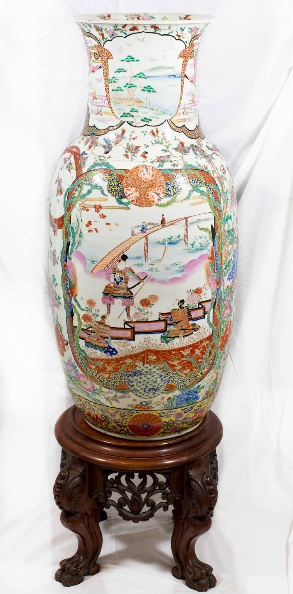 MONUMENTAL PAIR OF JAPANESE FUKAGAWA VASES ON STANDS View VII
