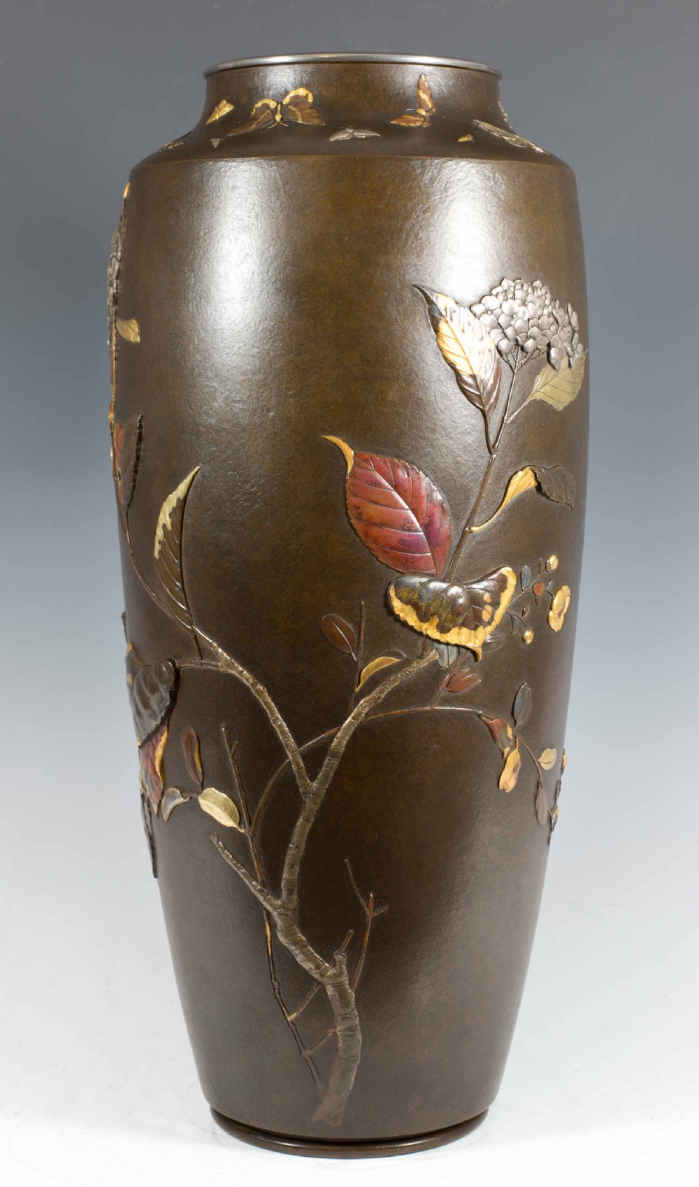 LARGE WORLD CLASS JAPANESE MIXED METAL VASE BY SUZUKI CHOKICHI (KAKA) View VI