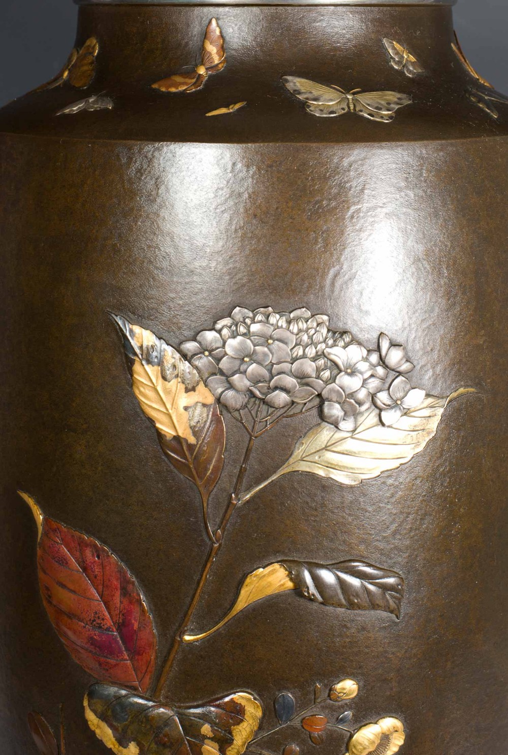 LARGE WORLD CLASS JAPANESE MIXED METAL VASE BY SUZUKI CHOKICHI (KAKA) View VIII