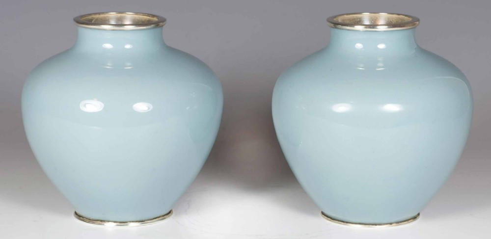 DELIGHTFUL PAIR OF JAPANESE MORIAGE CLOISONNE VASES View III