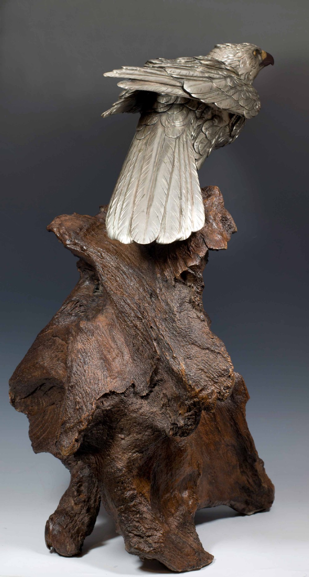 HUGE JAPANESE SILVERED BRONZE SEA EAGLE BY AKASOFU GYOKO View IV