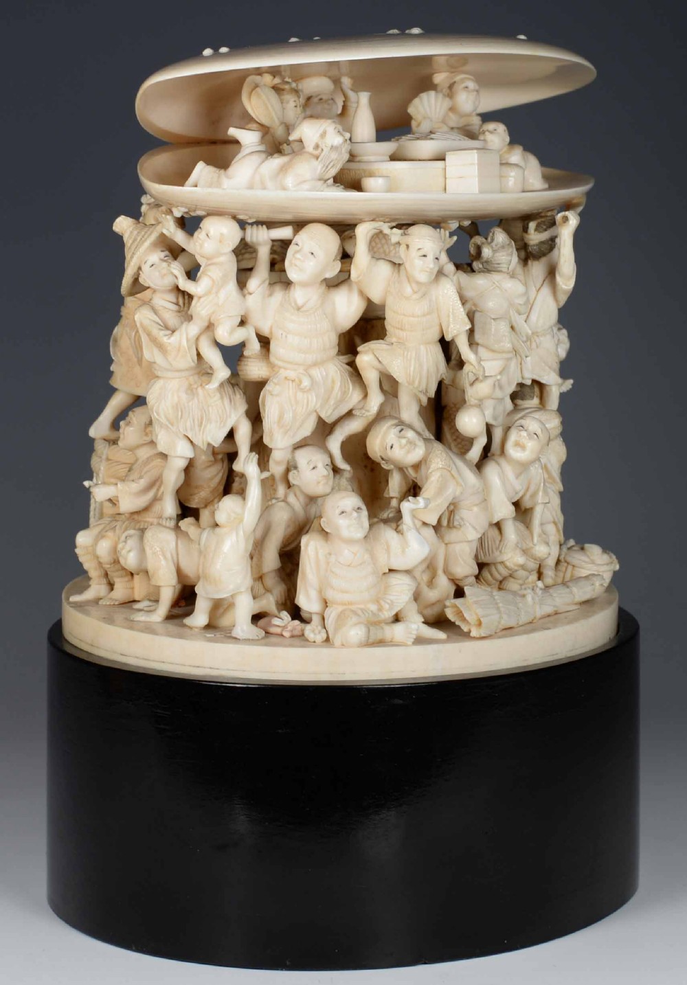 FABULOUS LARGE JAPANESE IVORY 
