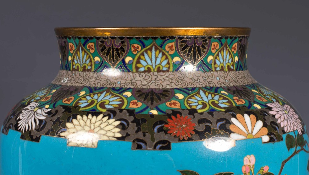 LARGE PAIR OF JAPANESE MEIJI PERIOD CLOISONNE VASES View VII