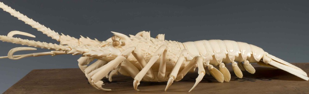 OUTSTANDING JAPANESE FULLY ARTICULATED IVORY LOBSTER OKIMONO-SAKURAI SOSAI View II