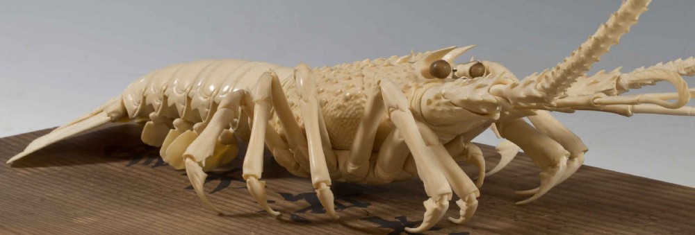 OUTSTANDING JAPANESE FULLY ARTICULATED IVORY LOBSTER OKIMONO-SAKURAI SOSAI View VII