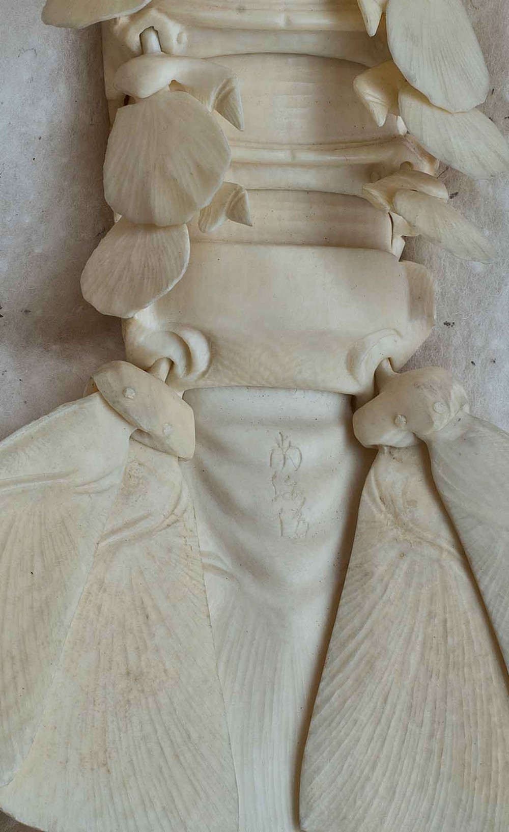 OUTSTANDING JAPANESE FULLY ARTICULATED IVORY LOBSTER OKIMONO-SAKURAI SOSAI View XII