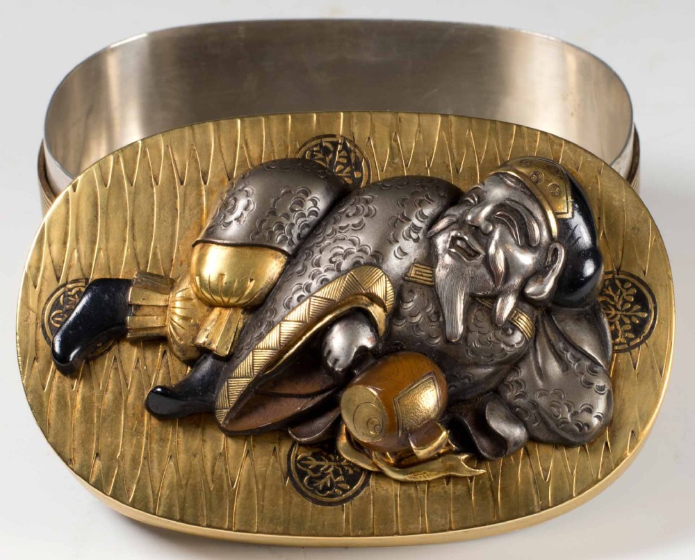 HUMEROUS JAPANESE MIXED METAL LIDDED BOX DEPICTING DAIKOKU View II