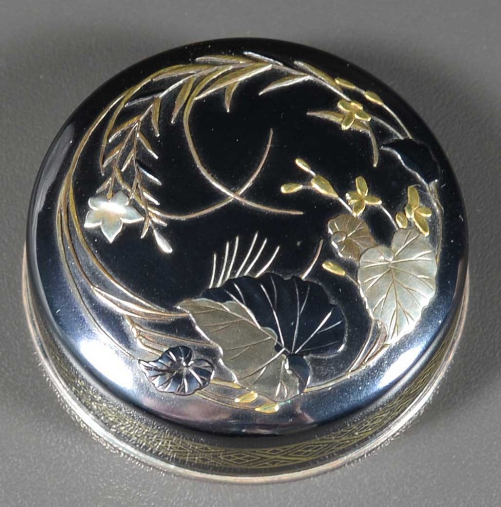 A RARE AND HIGH QUALITY JAPANESE SHAKUDO & MIXED METAL TEA CANISTER (CADDY) BY NOGAWA View VIII