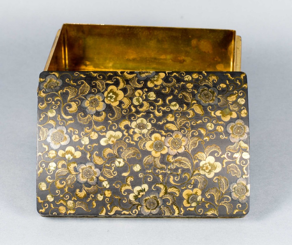 JAPANESE KOMAI STYLE KARABITSU - LIDDED BOX View VII