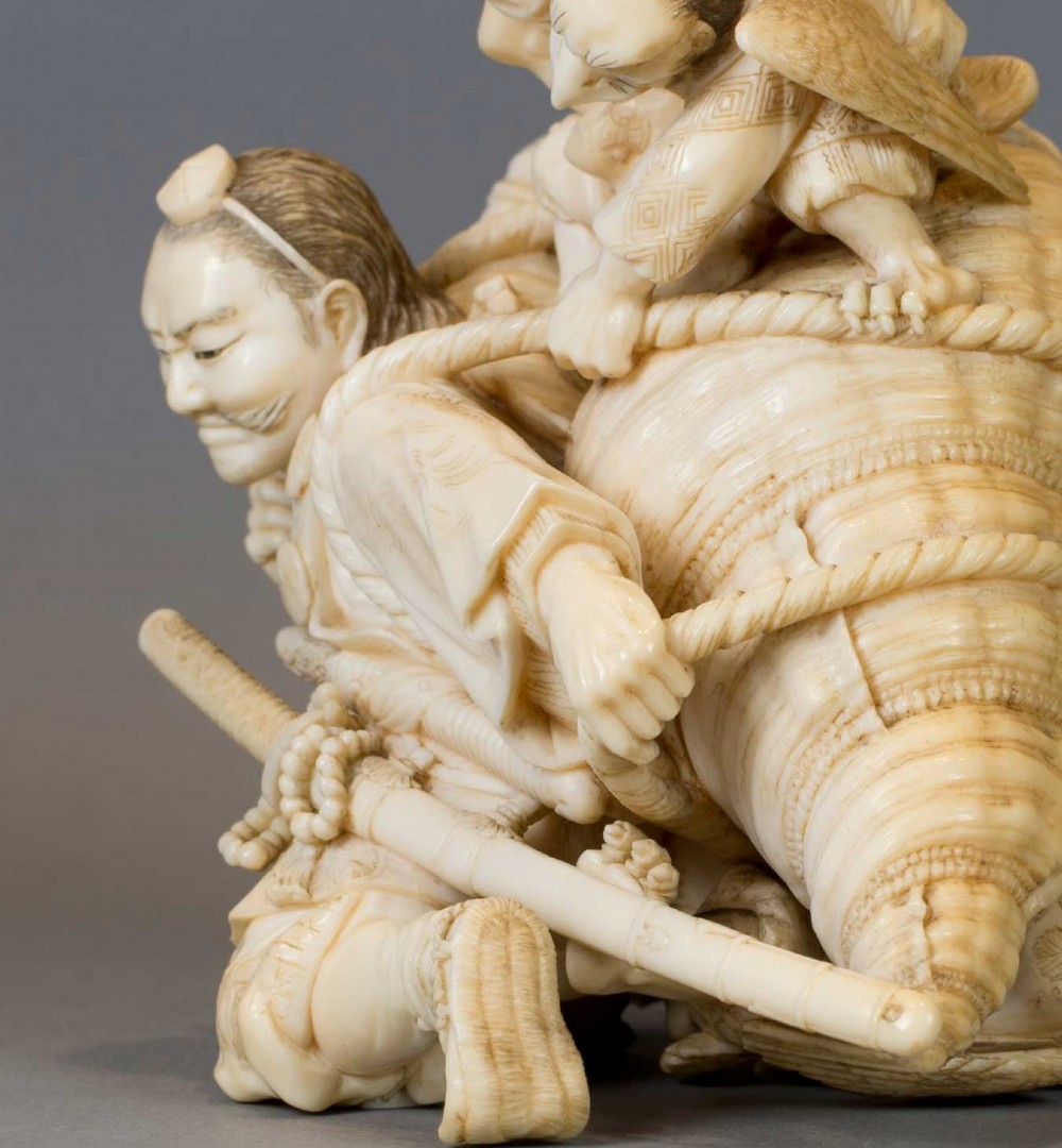 STUNNING JAPANESE IVORY SAMURAI OKIMONO BY THE MARUKI COMPANY View XIII