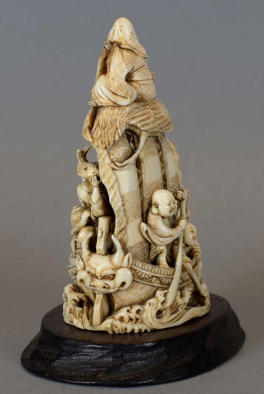 GOOD QUALITY JAPANESE IVORY OKIMONO TAKARABUNE WITH LUCKY GODS BY MASATOSHI View IV