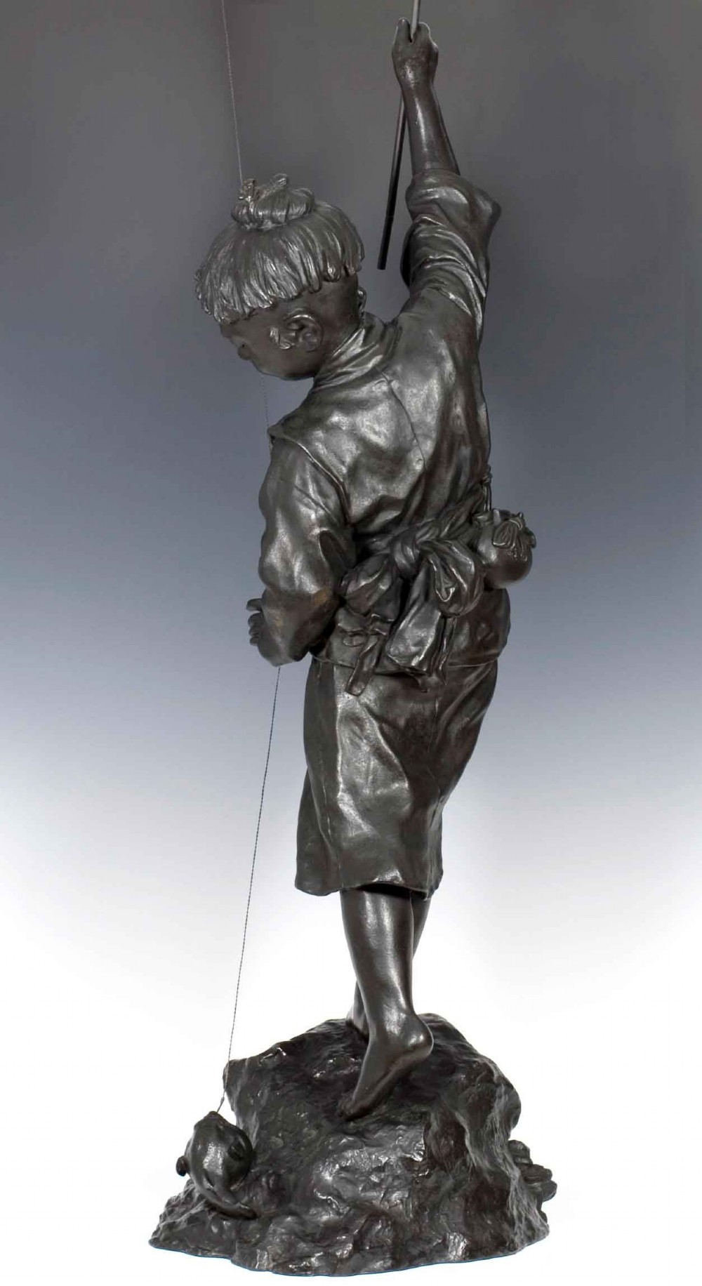 LARGE EXHIBITION QUALITY JAPANESE BRONZE BY KANIYA KUNIHARU  View III