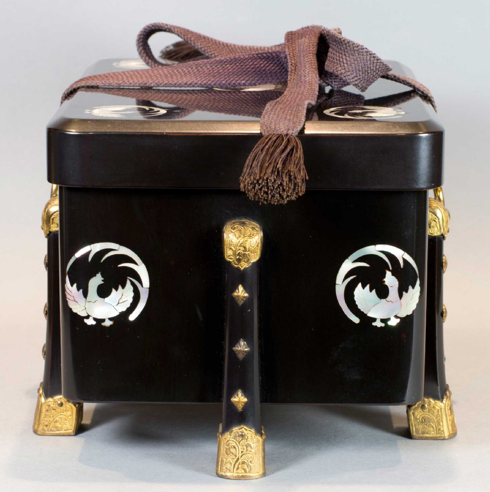 JAPANESE LACQUER AND MOTHER OF PEARL KARABITSU - TREASURE CHEST View II