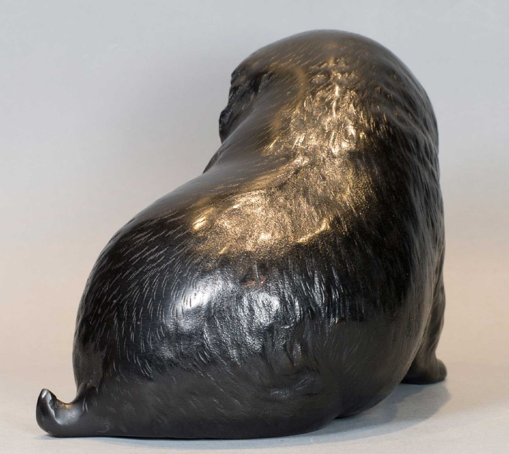 CUTE JAPANESE BRONZE OKIMONO OF AN AKITA PUPPY WITH CLAM SHELL View V