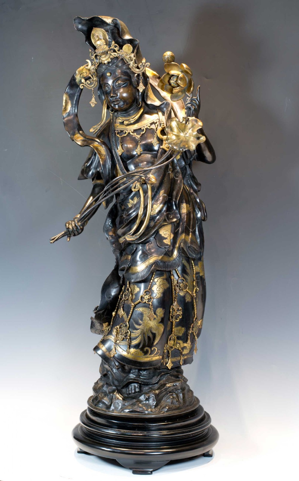 LARGE JAPANESE BUDDHISTIC BRONZE FIGURE OF KANNON BODHISATTVA View II