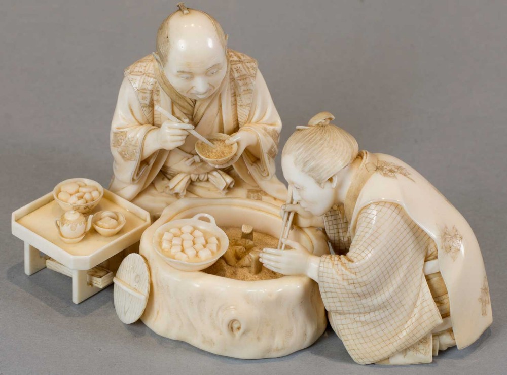 FINE QUALITY JAPANESE MEIJI PERIOD IVORY OKIMONO SEATED GROUP View VIII
