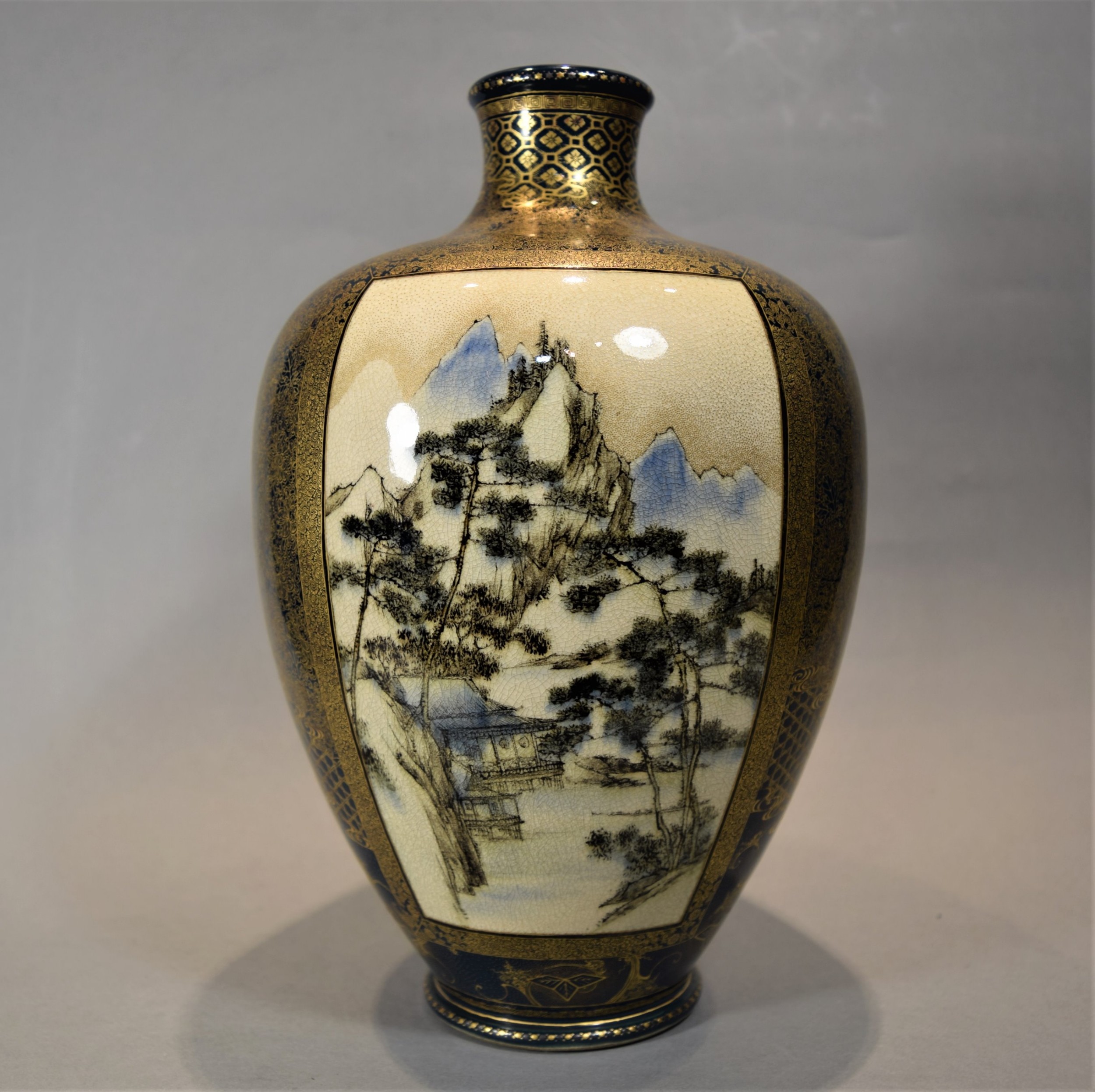 A LARGE HIGH QUALITY JAPANESE TEAL GROUND SATSUMA VASE BY YOZAN View VI