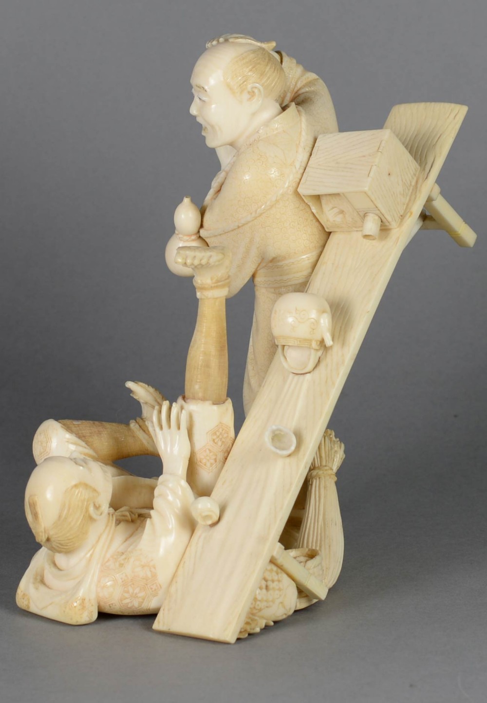 FINE JAPANESE IVORY OKIMONO GROUP - TWO DRUNKEN MEN - BY MUNEKAZU View IV