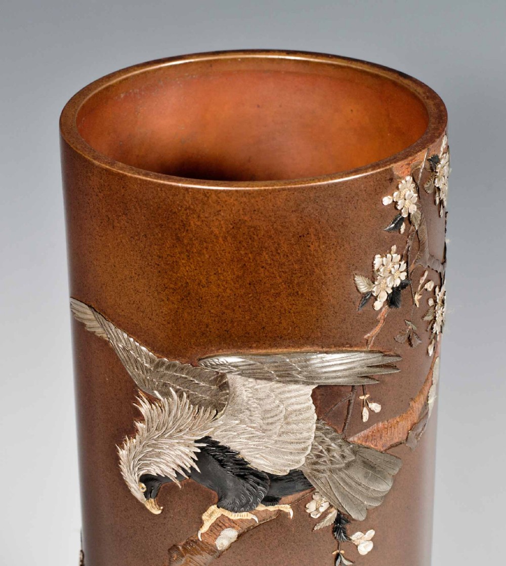 FABULOUS QUALITY JAPANESE BRONZE MIXED METAL EAGLE VASE BY NOGAWA View IX