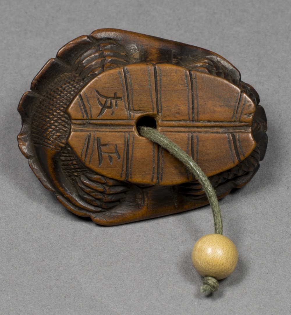 DELIGHTFUL JAPANESE EDO PERIOD WOOD NETSUKE TURTLE SHELL BY MASATOMO View IV