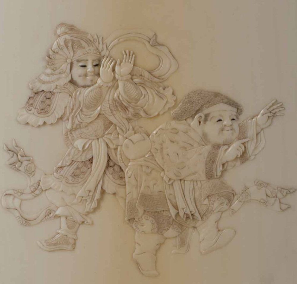 A DELIGHTFUL JAPANESE IVORY TWO FOLD TABLE SCREEN View III