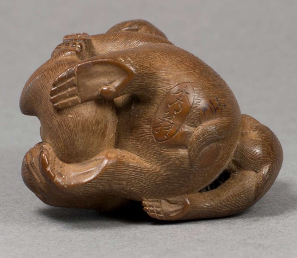 LARGE JAPANESE BOXWOOD MONKEY GROUP NETSUKE - MOTHER AND FOUR YOUNG - SHOU SAI View IX