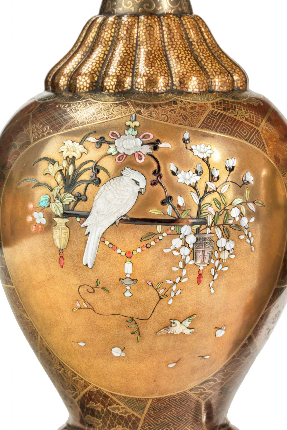 EXQUISITE PAIR OF JAPANESE GOLD LACQUER & SHIBAYAMA SILVER MOUNTED VASES View III
