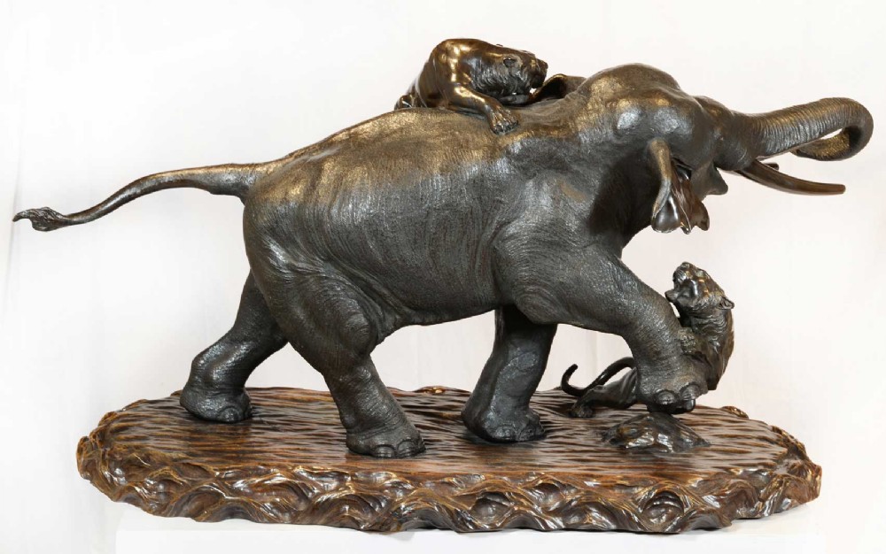 HUGE JAPANESE BRONZE ELEPHANT AND TIGER GROUP OKIMONO - GENRYUSAI SEIYA View VII