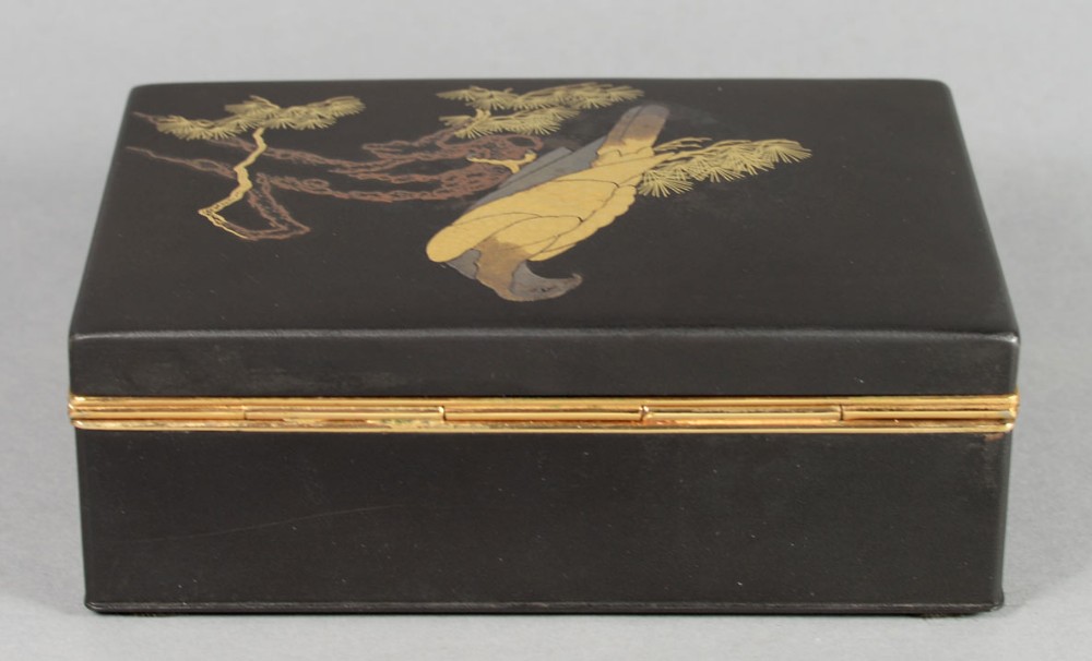JAPANESE KOMAI STYLE DAMASCENED IRON SEA EAGLE TRINKET BOX  View V
