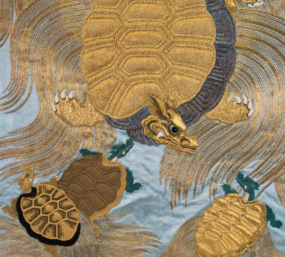 SUPERIOR QUALITY EDO PERIOD JAPANESE GOLD THREAD SILK FUKUSA - MINOGAME (TURTLE) View III