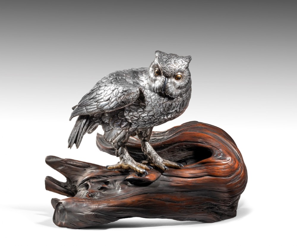 JAPANESE SILVERED BRONZE SNOWY OWL ON WOOD STAND BY YASUMASA