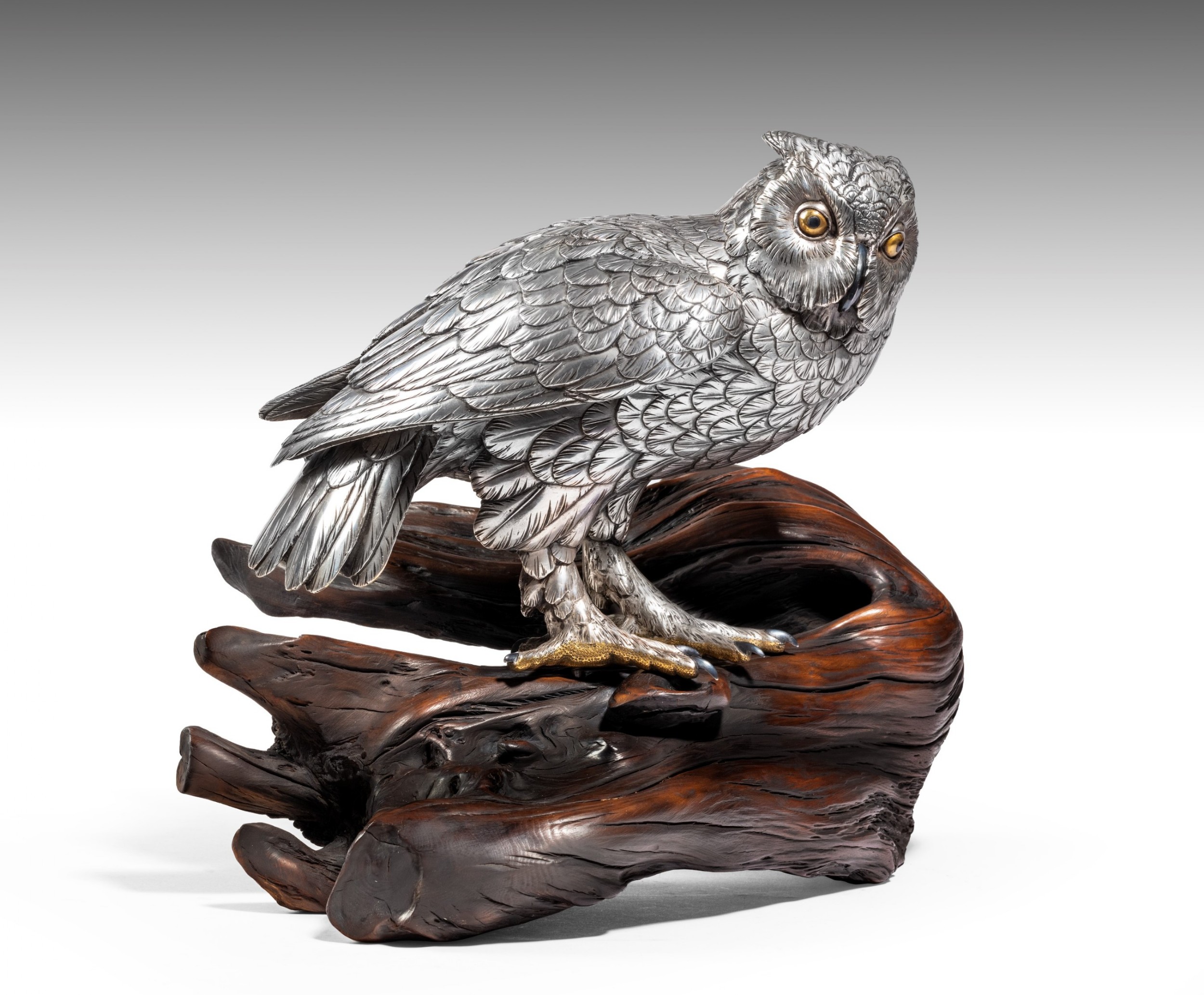 JAPANESE SILVERED BRONZE SNOWY OWL ON WOOD STAND BY YASUMASA View II