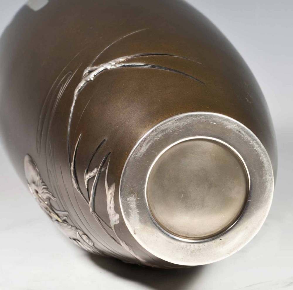 JAPANESE MIXED METAL OZEKI STYLE EGRET VASE View XII