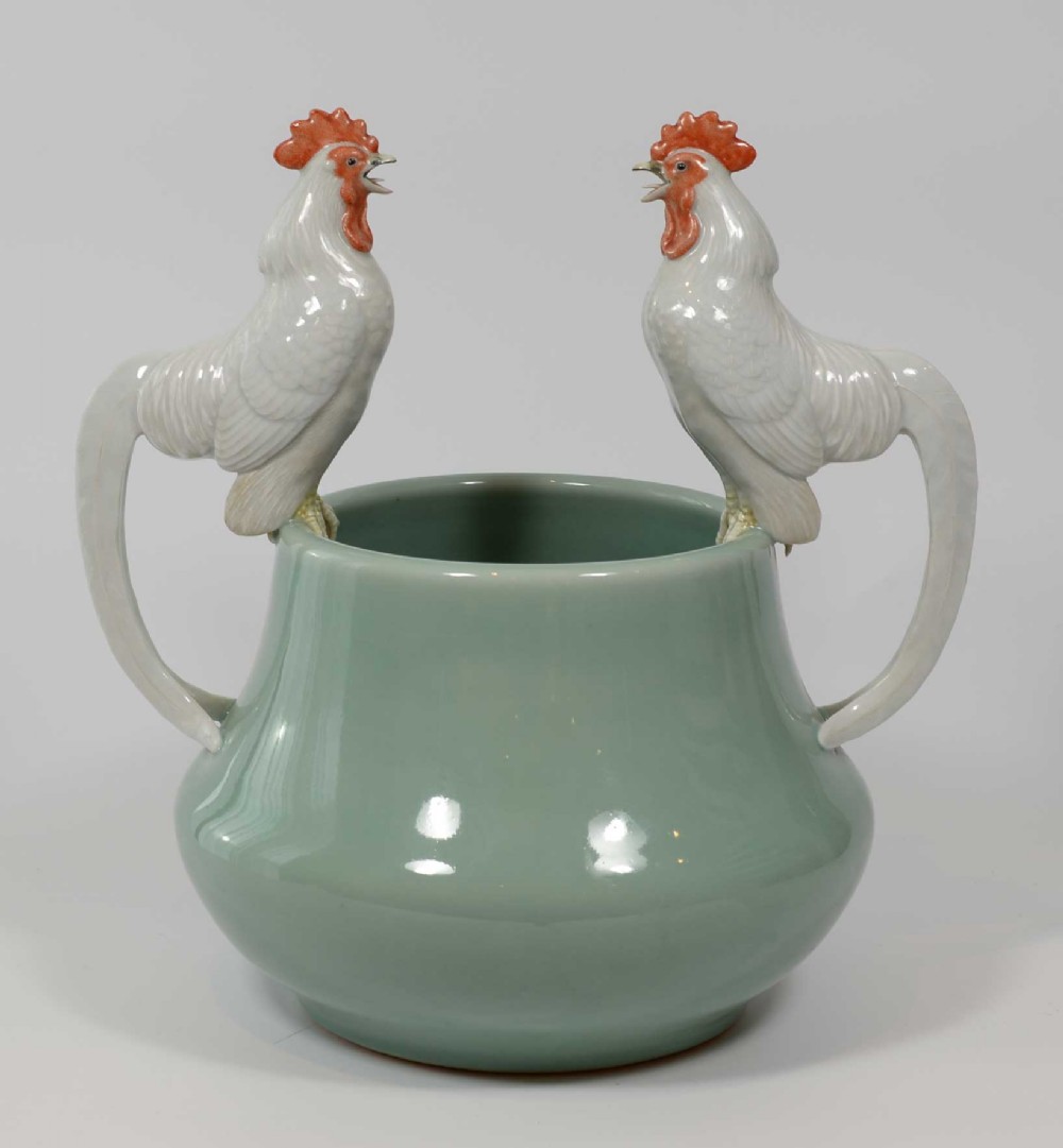 Rare Japanese Celadon Cockerel Vase By Makuzu Kozan View V