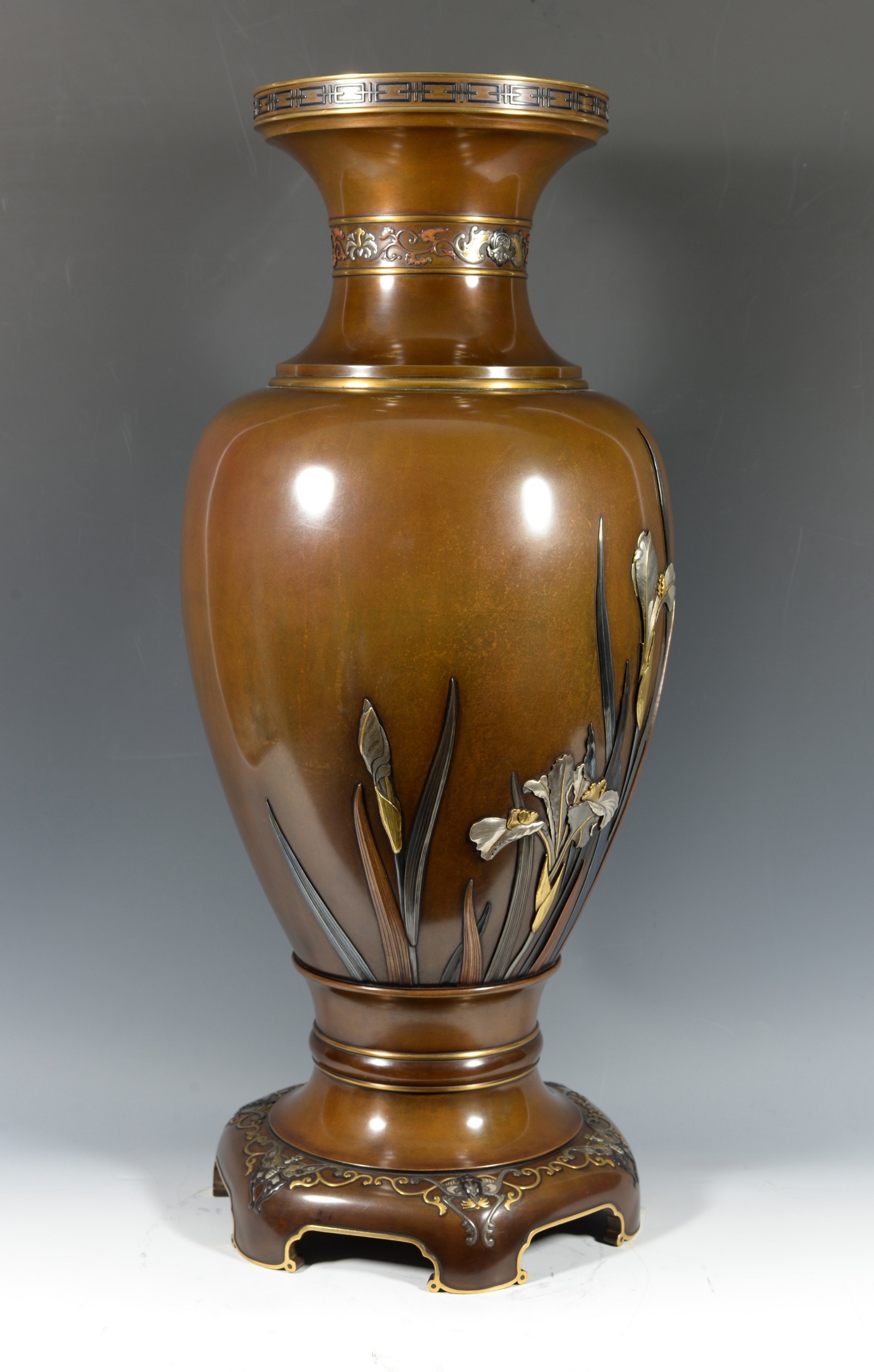 Large Exhibition  Quality Japanese Mixed Metal Vase - Yukiaki For Nogawa Company View II