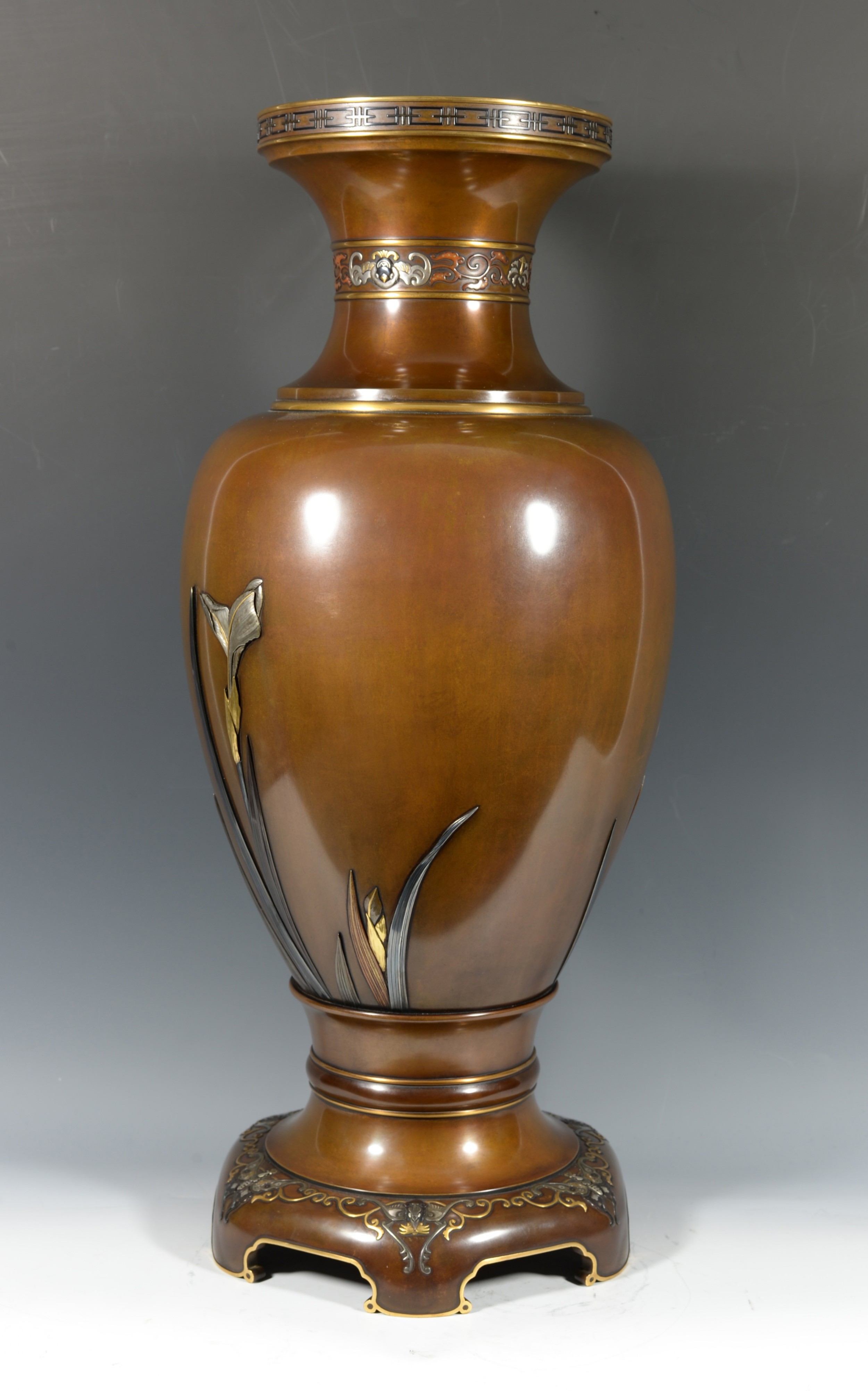 Large Exhibition  Quality Japanese Mixed Metal Vase - Yukiaki For Nogawa Company View IV