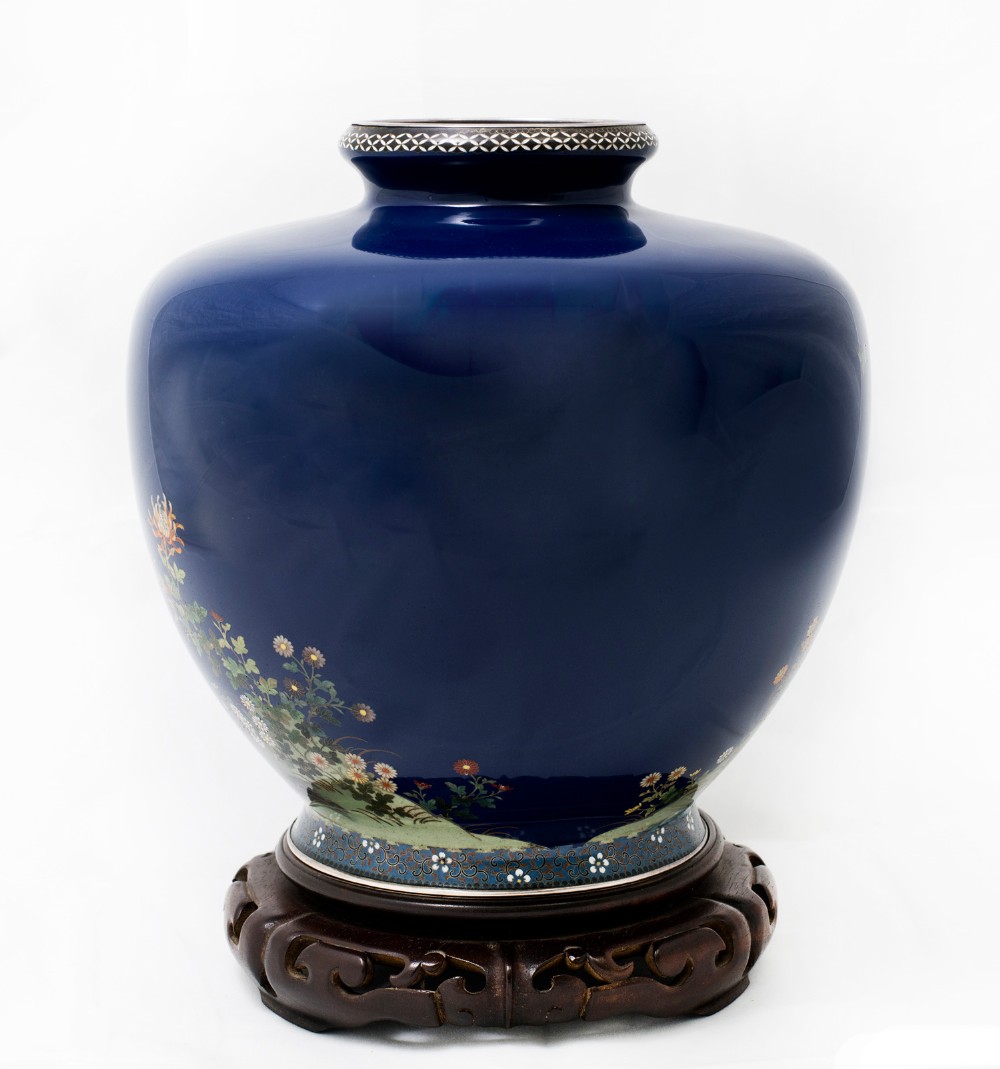 Japanese Cloisonne Enamel Vase - Hayashi Kodenji View III